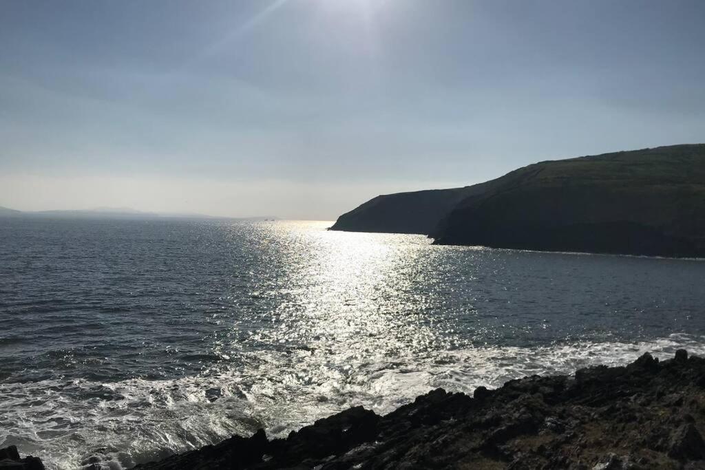 Green Garden Meets Blue Sea For 2 People Dingle Exteriör bild